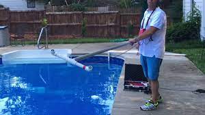 And leaks have to be repaired as before you decide to fix a leak, you need to know how to find a leak in a pool liner. Vilo How To Locate A Swimming Pool Vinyl Liner Leak Youtube