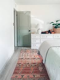 master bedroom rug reveal nightstand