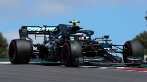 Der begriff qualifying kommt aus dem englischen und bedeutet nichts weiter als qualifizierung. F1 Vettel Uberrascht Im Qualifying Hamilton Verpasst 100 Pole Position
