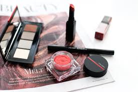 shiseido make up review powder blush