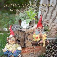 Garden Zen Gnome Couple Statue Hand