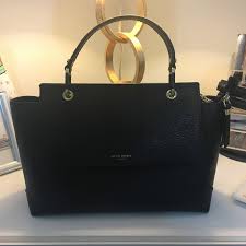 Search for other handbags on the real yellow pages®. Handbag Review Henri Bendel Stanton Tote Royally Pink