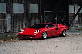 It is one of the many exotic designs developed by italian design house bertone. Lamborghini Countach 25 Anniversario The Coolector
