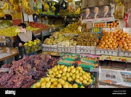 Jordan Fruit Market High Resolution Stock Photography and Images - Alamy