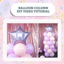 It is the most impressive part of the balloon stand display. Easy Diy Centerpiece With Clear Balloons And Flowing Tulle