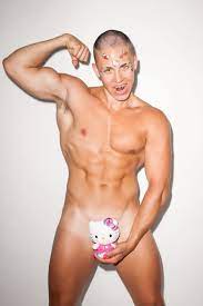 Welcome to my world.... : He's Naked: Berlin-based Rapper CANDY KEN