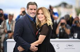 John became a household through his films like grease and pulp fiction and sported some of the most iconic and cult classic hairstyles. Kelly Preston Ist Tot John Travolta Trauert Um Seine Ehefrau Panorama Stuttgarter Zeitung