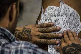 tattoo artist salary how much do