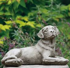 golden retriever dog statue