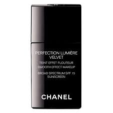 Chanel Perfection Lumiere Velvet Smooth Effect Makeup Spf15