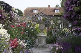 A Love Of English Gardens Decor To Adore
