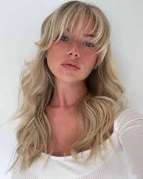 47 trendy wispy bangs for 2024 how to