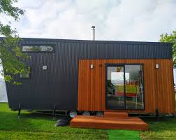 tiny on wheels tiny house builders in