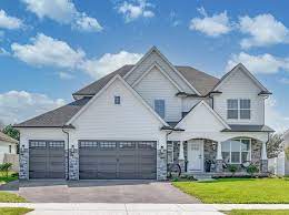 homes in mayfair naperville