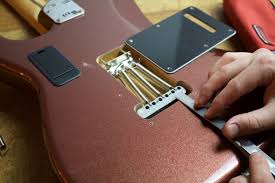 how to deck or block your tremolo