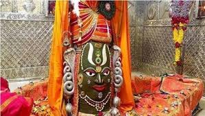 Mahakal bhasma arti daily darshan. Devotees Gather To Tie Rakhi To Baba Mahakal In Ujjain Mp Zee5 News