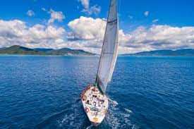 whitsundays sailing cing trip