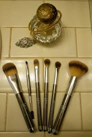 it cosmetics brushes feel see believe