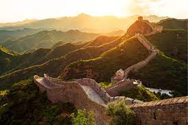 De Chinese Muur brokkelt af: “Geleidelijk aan opnieuw opgeslokt door de  natuur” | Het Nieuwsblad Mobile