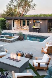 Design Modern Backyard Oasis Az