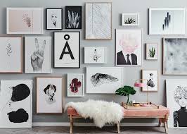 If you are sticking to a rather sober color scheme, vary it up just a little bit with a touch of color, like this. 7 Gorgeous Gallery Wall Layouts That Work Every Time