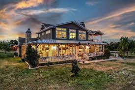 texas hill country waterfront property