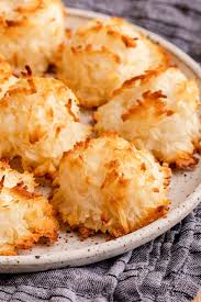 coconut macaroons i wash you dry