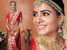 beautiful looks in a silk red saree