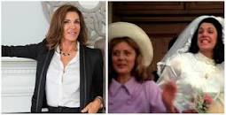 why-does-hilary-farr-have-an-accent