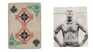 Le fascinant lien entre tatouages, jeux de cartes et violence dans les  prisons soviétiques