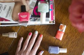 polishes that make hands look healthy