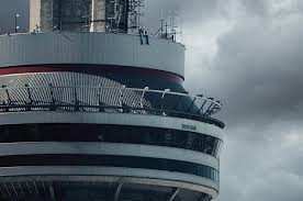 Drakes Views Debuts At No 1 On Billboard 200 Chart Sets