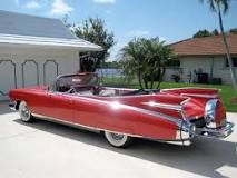 why-did-1950s-cars-have-tail-fins