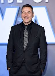 Britain's got talent judge david walliams has set his sights on hollywood, saying he wants to be the next scriptwriter for the james bond movie franchise. David Walliams Shares Photo Of Socially Distant Visit To His Mum