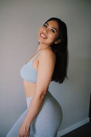Asian girl thicc