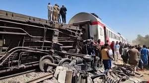 وتسبب حادث تصادم قطارين اليوم في محافظة سوهاج في توقف حركة قطارات الوجه القبلي بشكل كامل وعددها 46 رحلة على إتجاهي القاهرة وأسوان. 3iphebjhh2ej3m