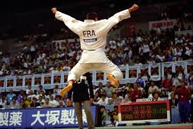 Le double champion olympique de judo et actuel député lr, david douillet, est candidat au poste de patron du comité olympique et sportif français. David Douillet Photographic Print For Sale