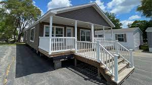 1 double wide mobile home porch ever