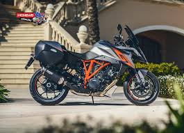 The ktm 1290 super duke gt makes a good case for being the world's fastest, most sophisticated sports tourer. Ktm 1290 Super Duke Gt Review Mcnews