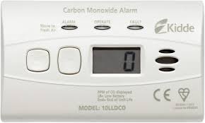 A carbon monoxide detector is a small appliance that warns people about the presence of carbon the detector plugs into a regular household outlet, but it also has a battery backup and uses two aa a carbon monoxide detector should have a few important features. Kidde 10lldco Carbon Monoxide Alarm Digital Display With Sealed Battery Amazon De Baumarkt