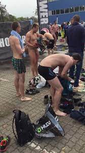 Naked man in public at triathlon. - ThisVid.com