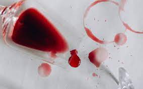 4 best ways to remove red wine stains