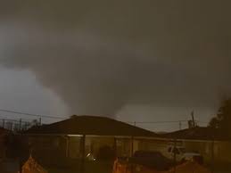 Weather Video Captures Huge Tornado as ...
