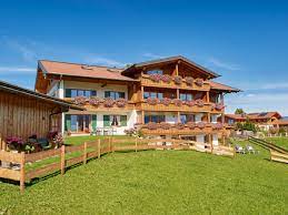 Wohnungen anschauen welcome to our luxury villa! Ferienwohnung Eins Im Haus Sonneninsel Oberstdorf Frau Anna Tauscher