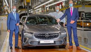 Populiariausi parduodamų opel insignia au. Start Of Production New Opel Insignia Drives Off Russelsheim Production Line Emove360