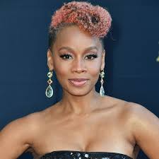 22 short natural hairstyles to inspire