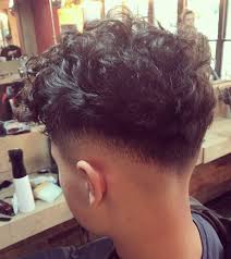 Men's fade haircuts are fresh, fashionable and incredibly masculine all rolled into one. Bucks Barbers Low Fade By Zibbyyy 2 0 Fade