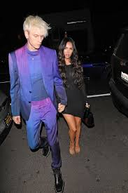 After fueling engagement rumors earlier this week, machine gun kelly carried girlfriend megan fox while on their way to saturday night live. When Megan Fox And Machine Gun Kelly Plan To Get Engaged
