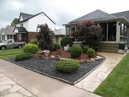 Small Front Yard Landscaping Techniques