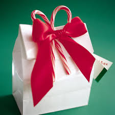 Искате да изпратите опакован подарък директно на получателя? 10 Strahotni Idei Za Opakovane Na Podarci Hubava Zhena